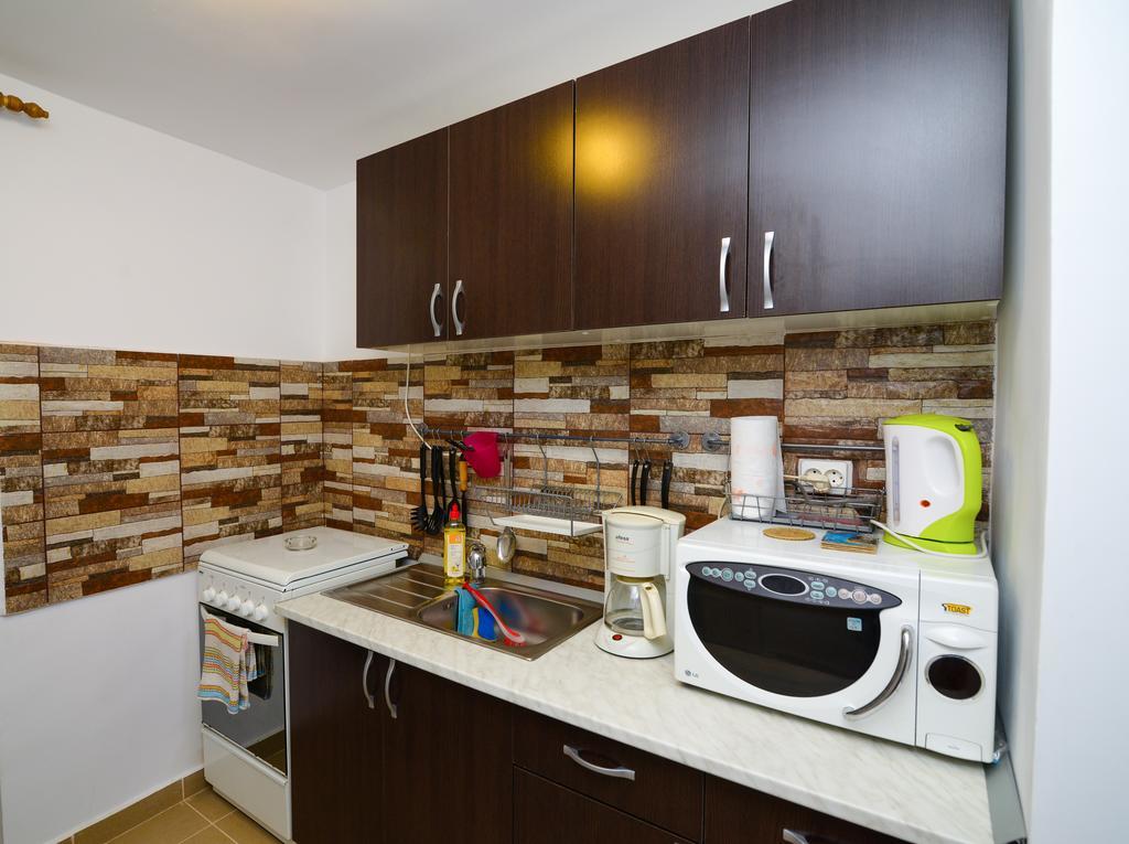 Otopeni Therme Airport Apartment Rum bild